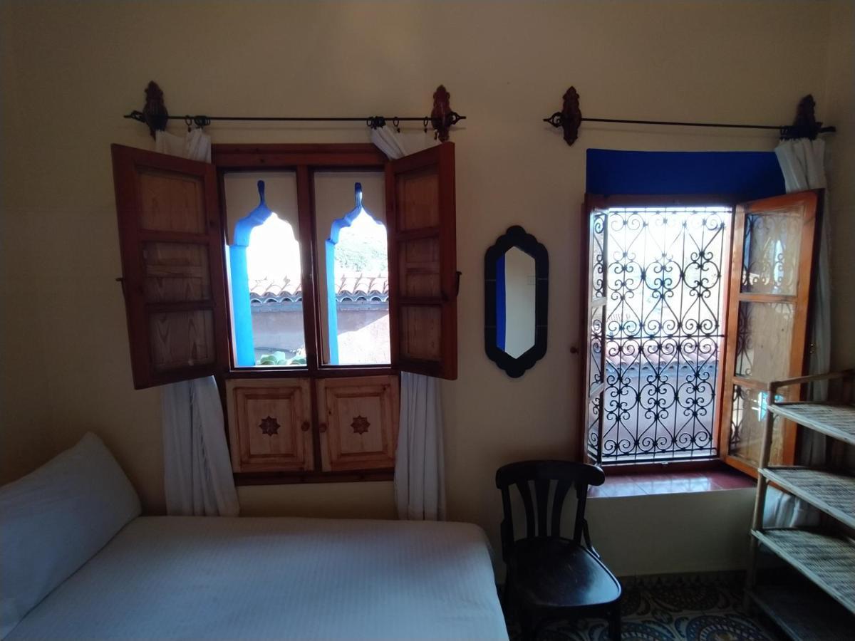 Hostal Gernika Szafszawan Zewnętrze zdjęcie