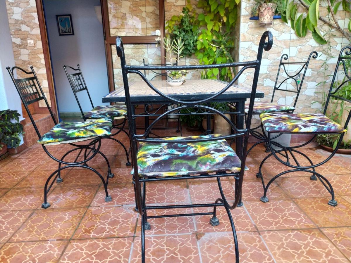 Hostal Gernika Szafszawan Zewnętrze zdjęcie